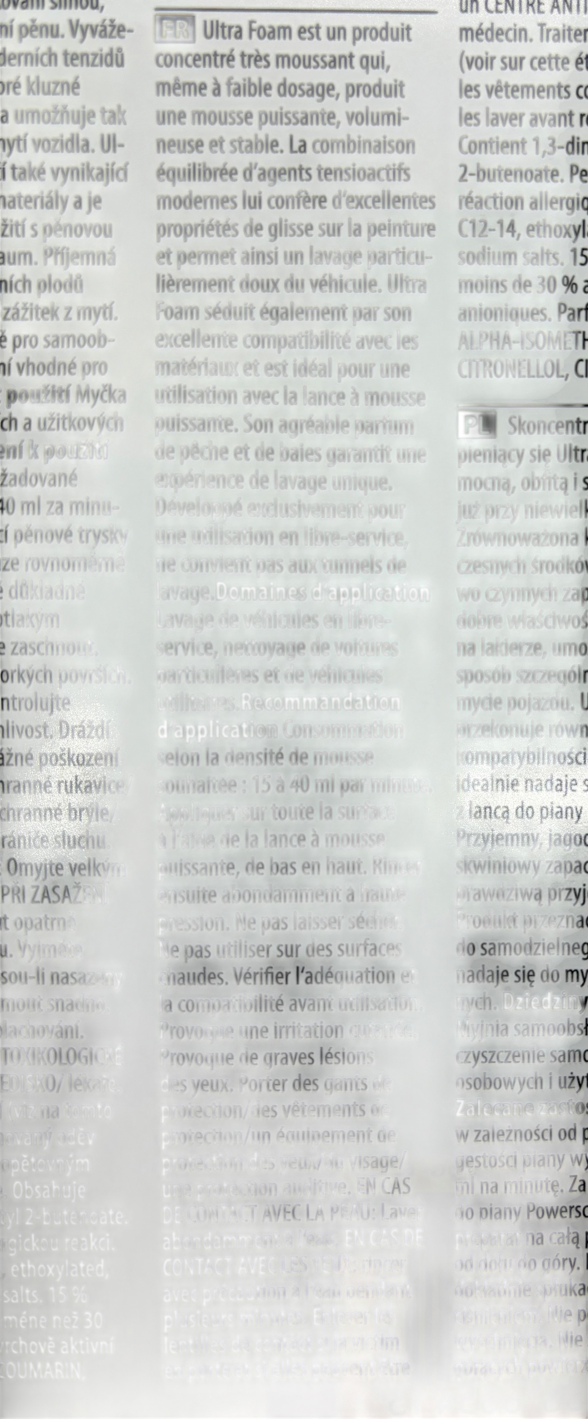Étiquette du produit Glam auto Detailing Koch-Chemie Ultra Foam avec instructions de prélavage et détails techniques